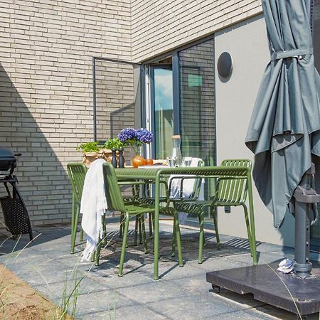Awesome Home In Lembruch-Duemmer See With Kitchen Exterior foto